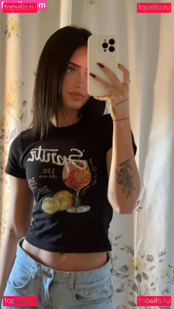 Lily Weber Onlyfans Photo Gallery 