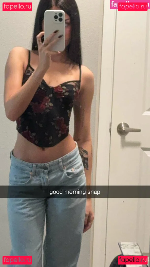 Lily Weber Onlyfans Photo Gallery 