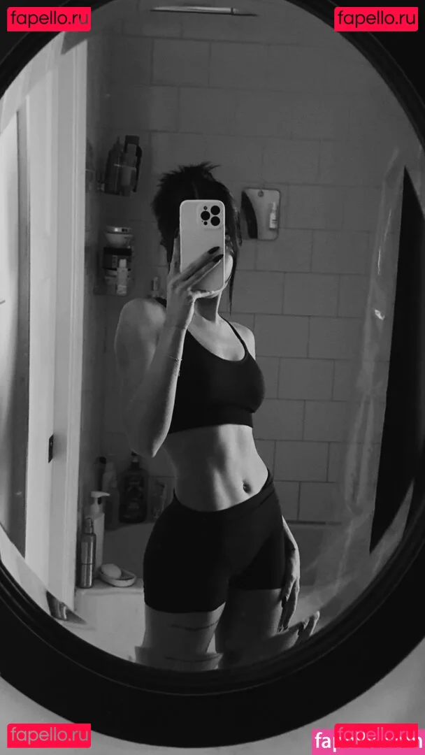 Lily Weber Onlyfans Photo Gallery 