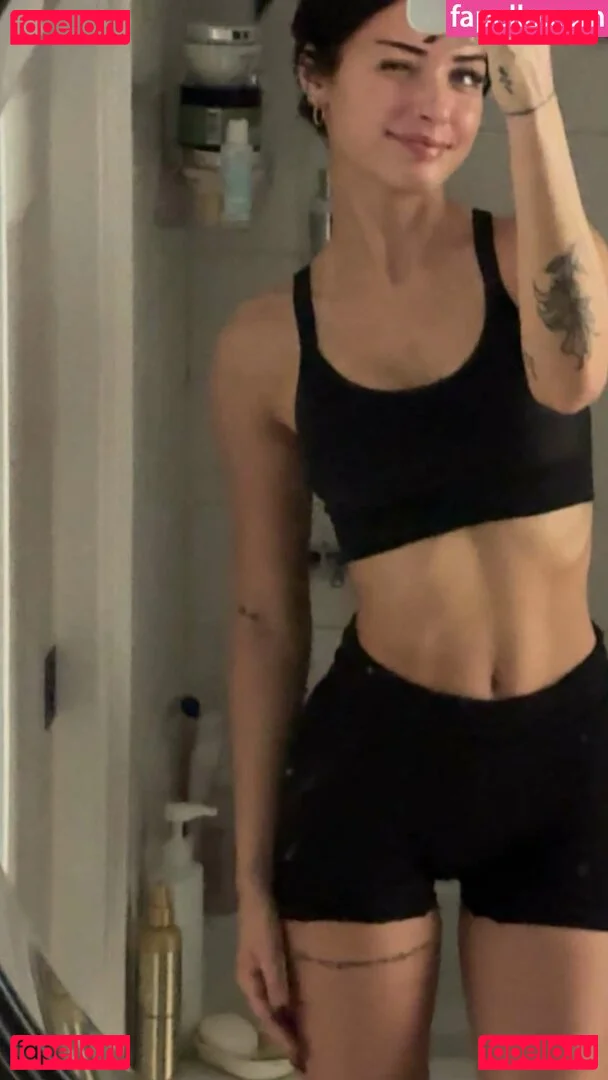 Lily Weber Onlyfans Photo Gallery 