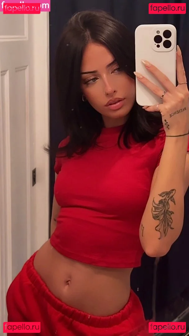 Lily Weber Onlyfans Photo Gallery 