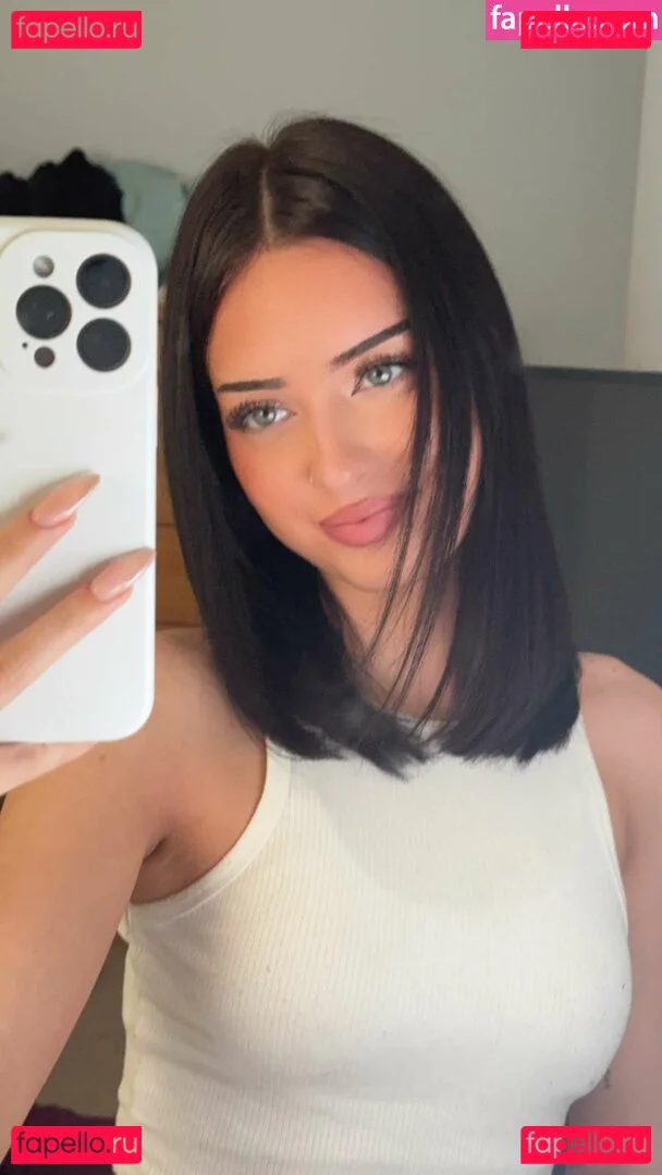 Lily Weber Onlyfans Photo Gallery 