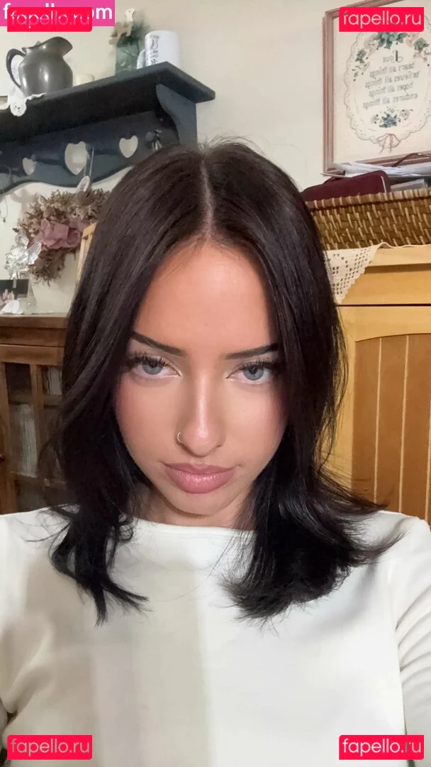 Lily Weber Onlyfans Photo Gallery 