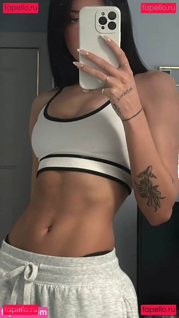 Lily Weber Onlyfans Photo Gallery 