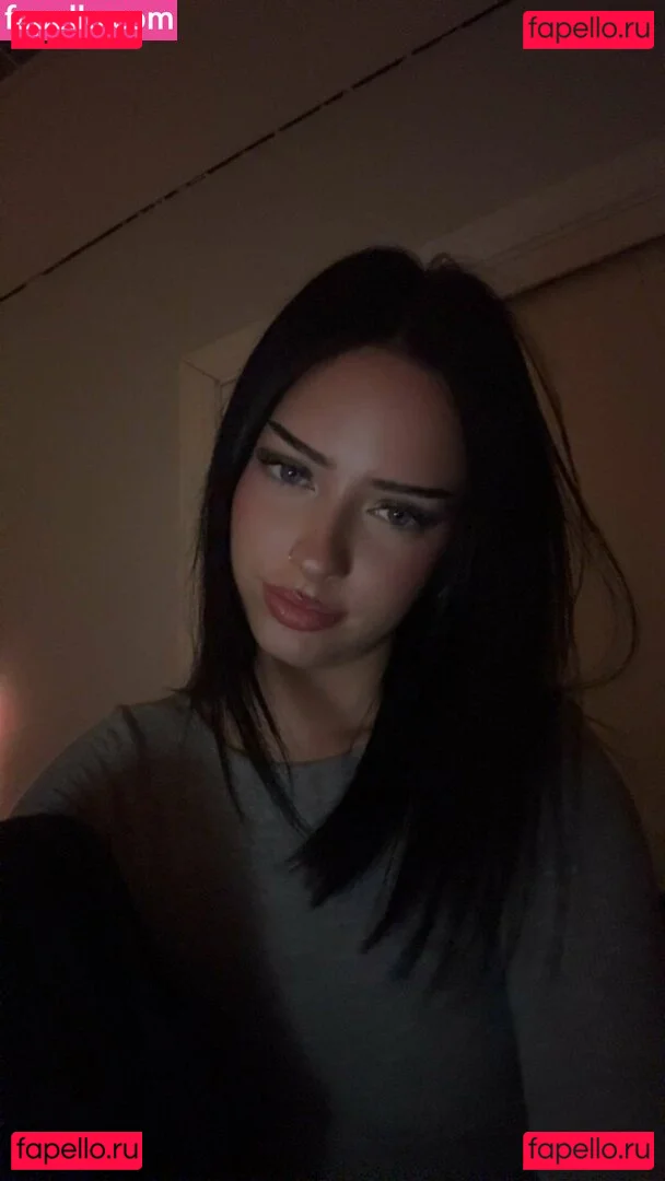 Lily Weber Onlyfans Photo Gallery 