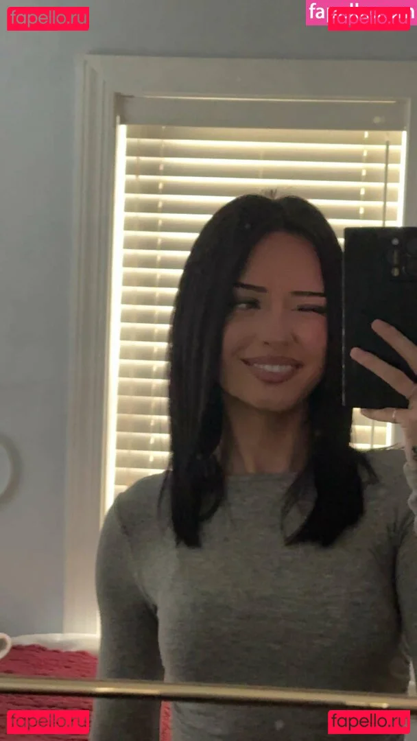 Lily Weber Onlyfans Photo Gallery 