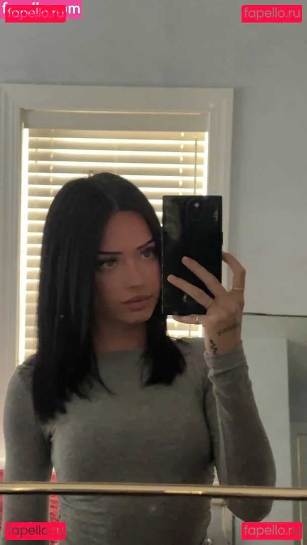 Lily Weber Onlyfans Photo Gallery 