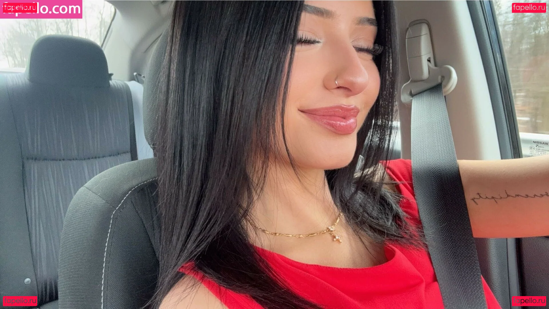 Lily Weber Onlyfans Photo Gallery 