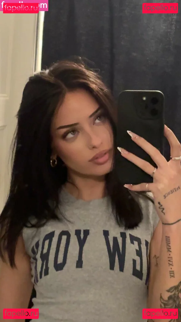 Lily Weber Onlyfans Photo Gallery 