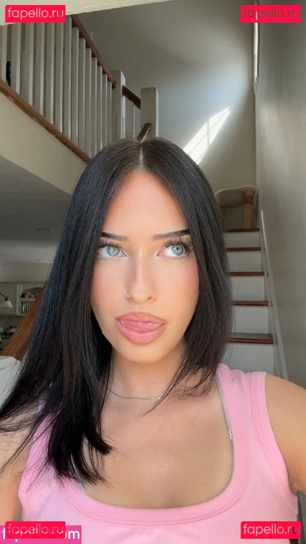 Lily Weber Onlyfans Photo Gallery 