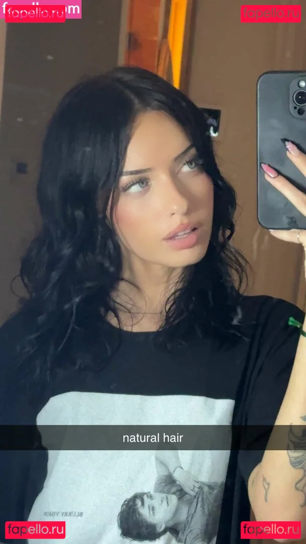 Lily Weber Onlyfans Photo Gallery 