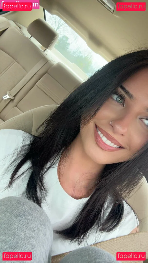 Lily Weber Onlyfans Photo Gallery 