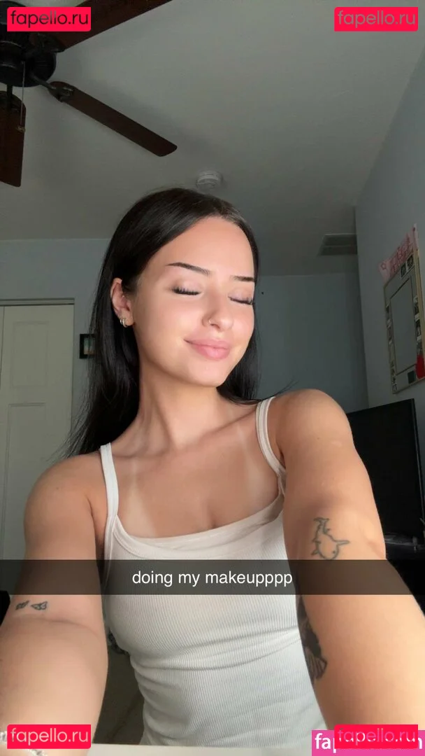 Lily Weber Onlyfans Photo Gallery 