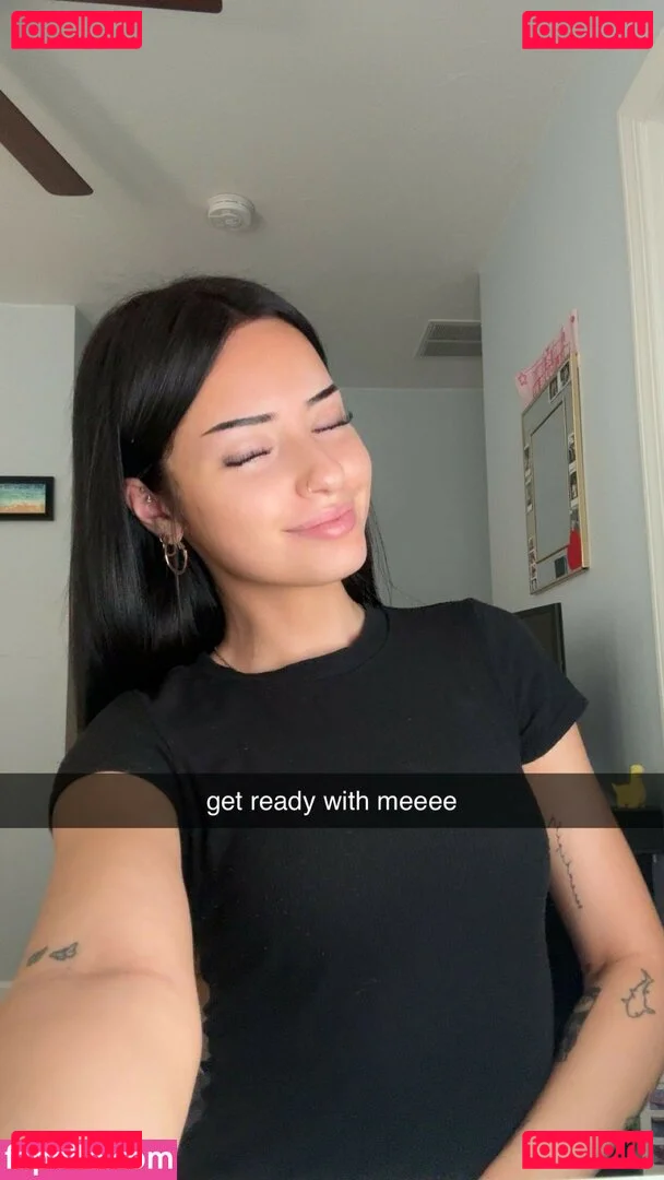 Lily Weber Onlyfans Photo Gallery 