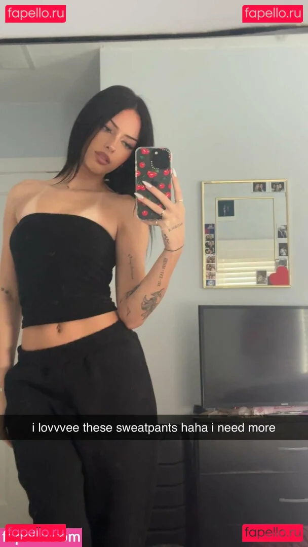 Lily Weber Onlyfans Photo Gallery 