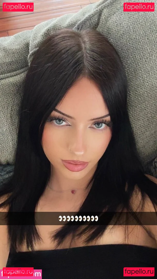 Lily Weber Onlyfans Photo Gallery 