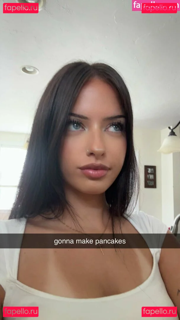 Lily Weber Onlyfans Photo Gallery 