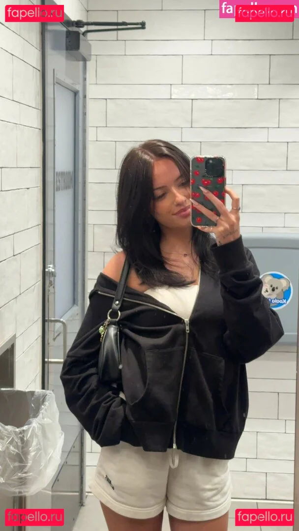 Lily Weber Onlyfans Photo Gallery 