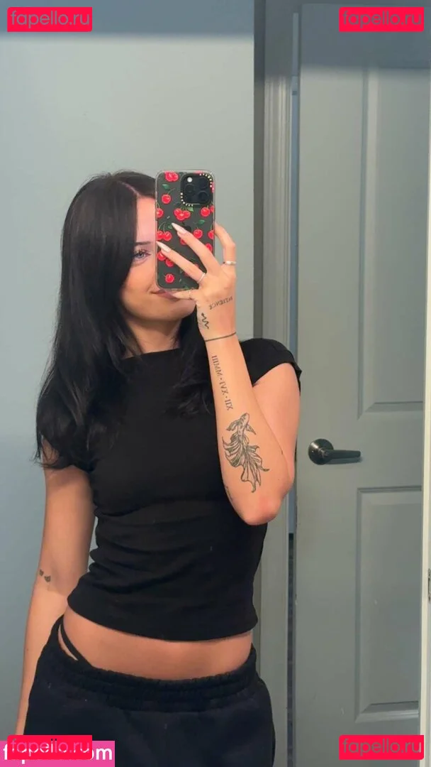 Lily Weber Onlyfans Photo Gallery 