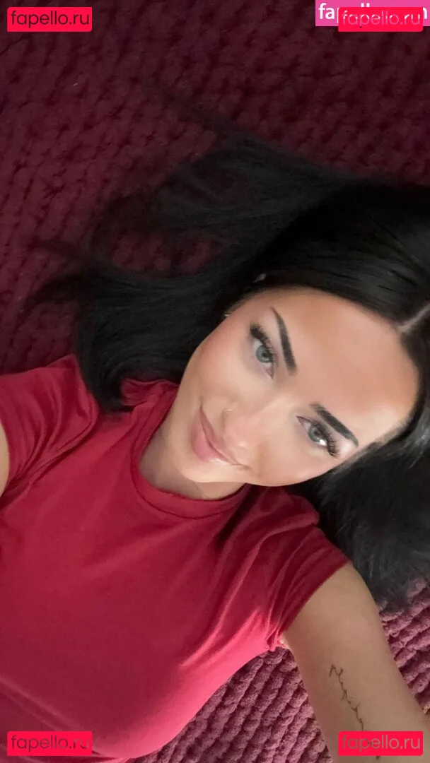 Lily Weber Onlyfans Photo Gallery 