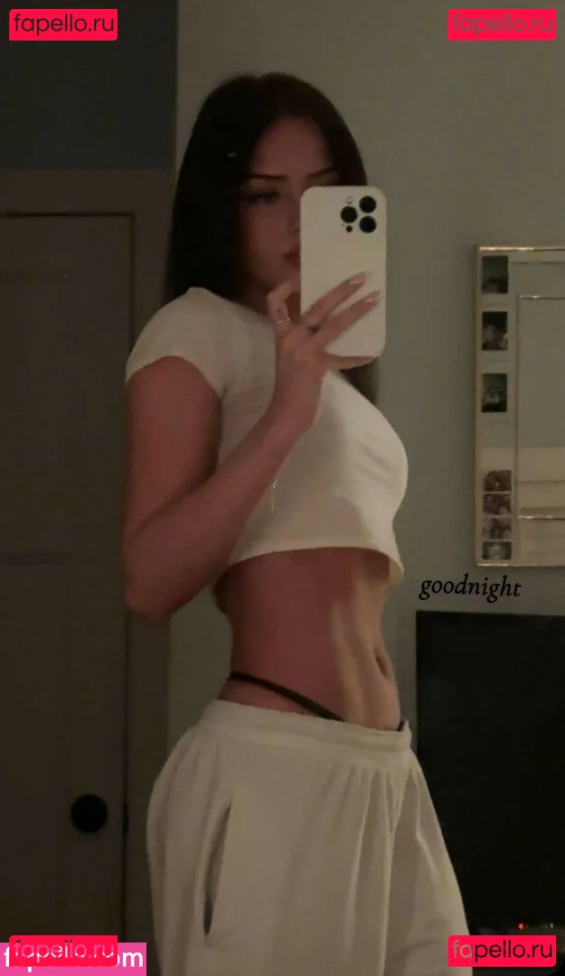 Lily Weber Onlyfans Photo Gallery 