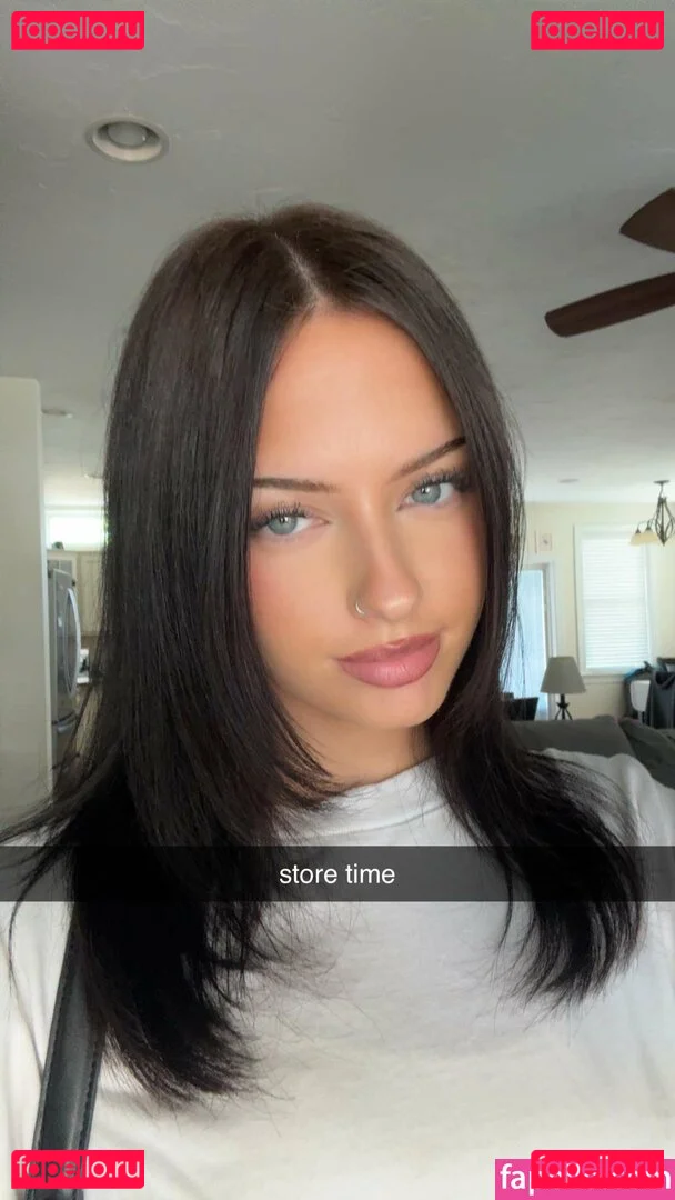 Lily Weber Onlyfans Photo Gallery 