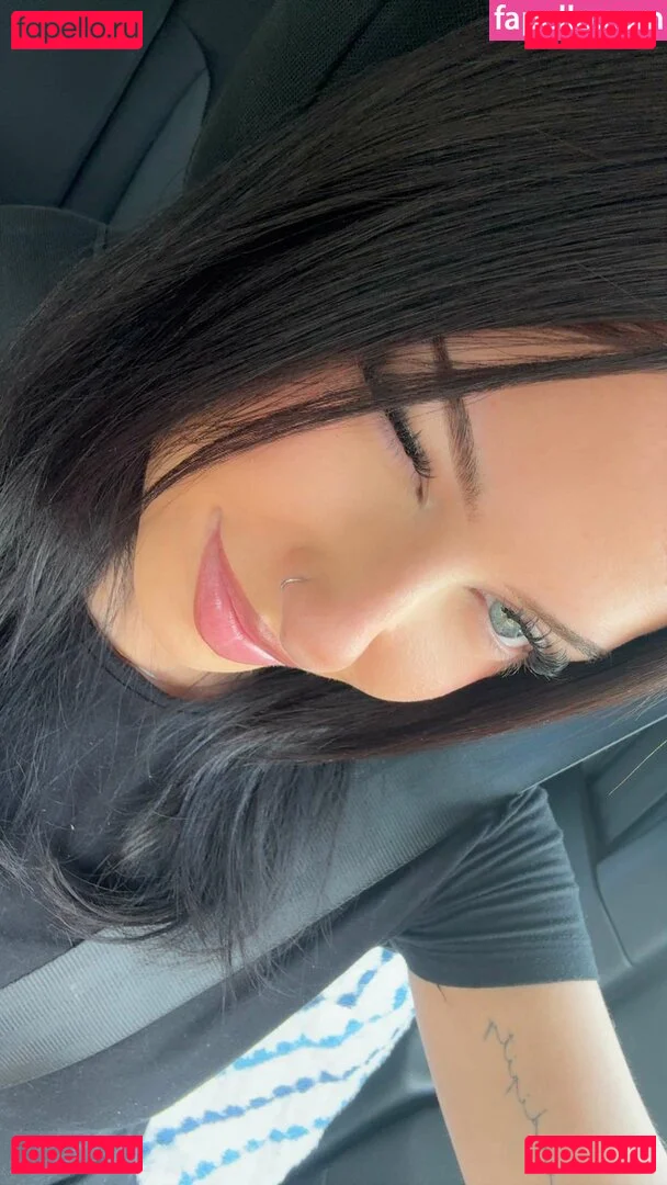 Lily Weber Onlyfans Photo Gallery 