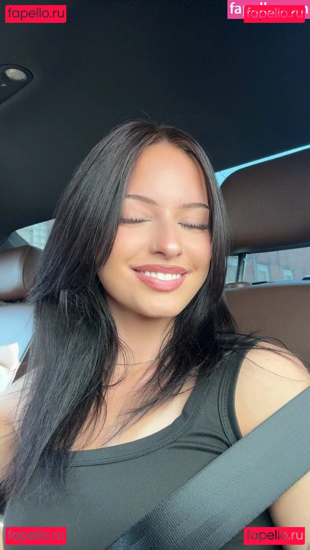 Lily Weber Onlyfans Photo Gallery 