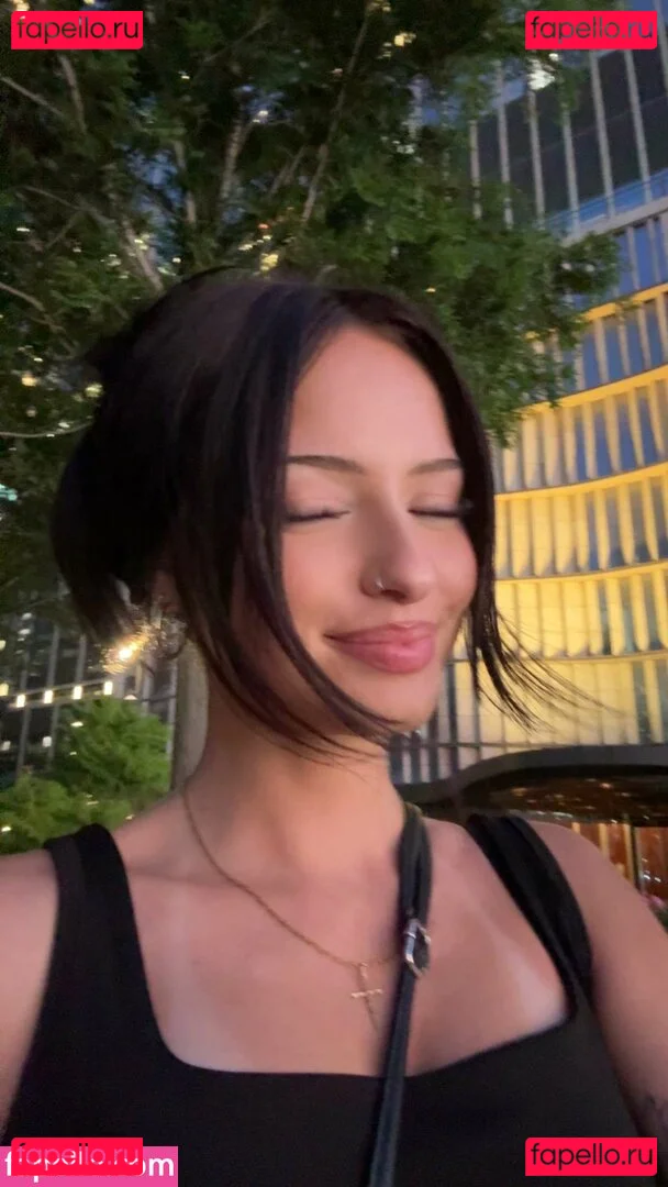 Lily Weber Onlyfans Photo Gallery 