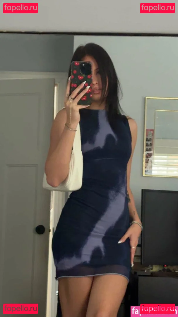 Lily Weber Onlyfans Photo Gallery 