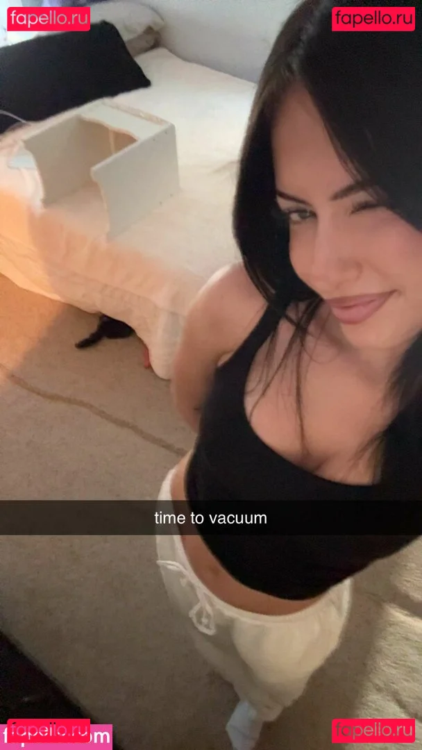 Lily Weber Onlyfans Photo Gallery 