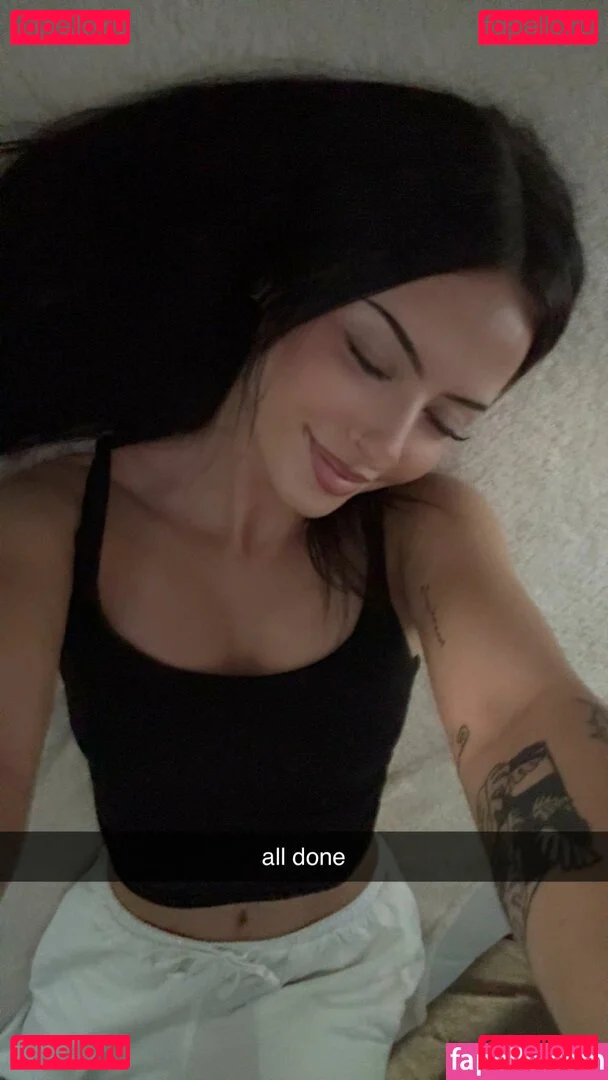 Lily Weber Onlyfans Photo Gallery 