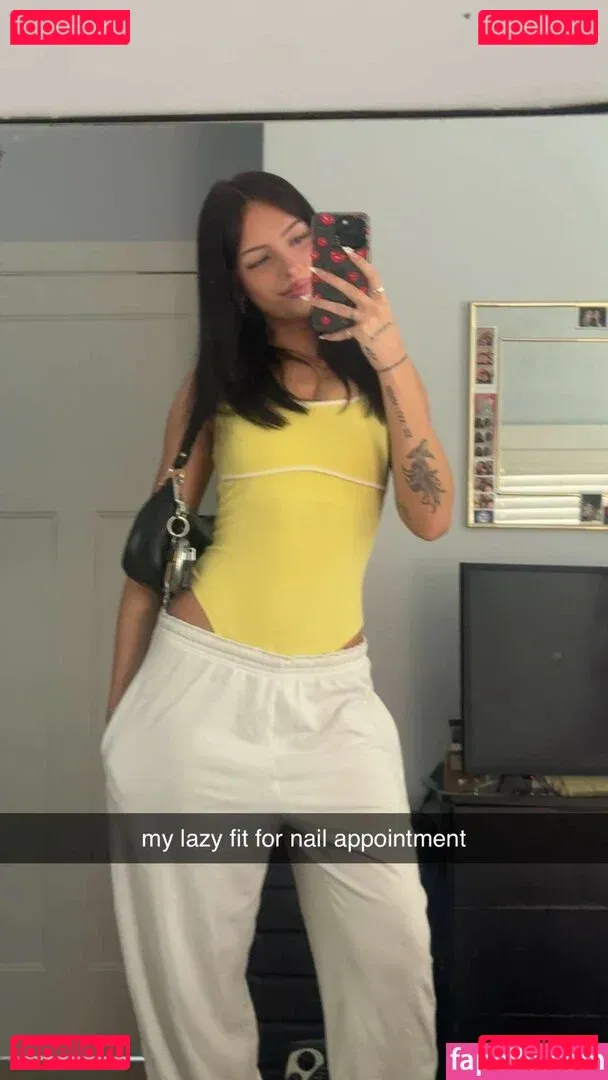 Lily Weber Onlyfans Photo Gallery 