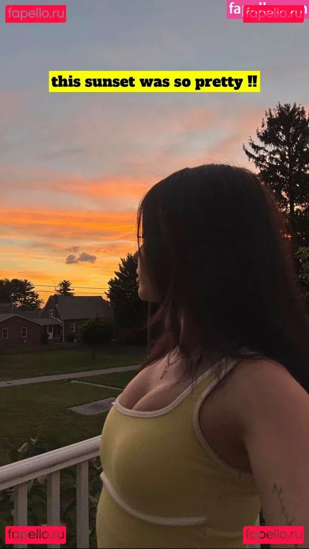 Lily Weber Onlyfans Photo Gallery 