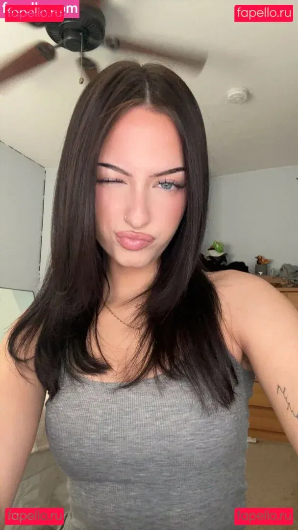 Lily Weber Onlyfans Photo Gallery 