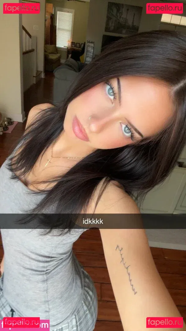 Lily Weber Onlyfans Photo Gallery 