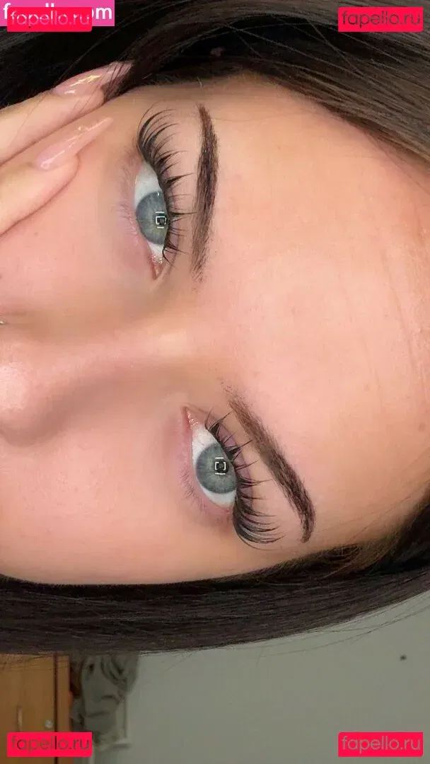 Lily Weber Onlyfans Photo Gallery 