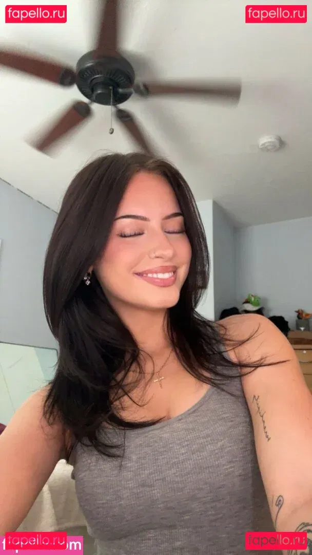 Lily Weber Onlyfans Photo Gallery 