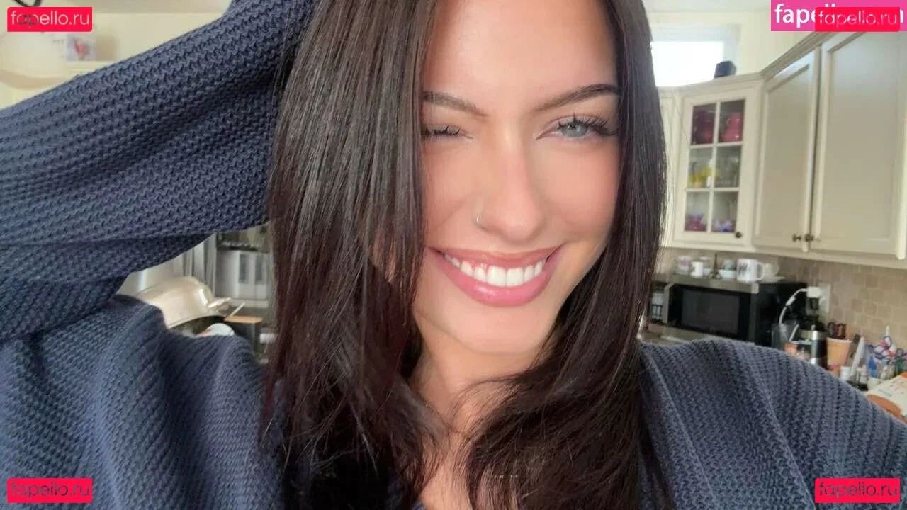 Lily Weber Onlyfans Photo Gallery 