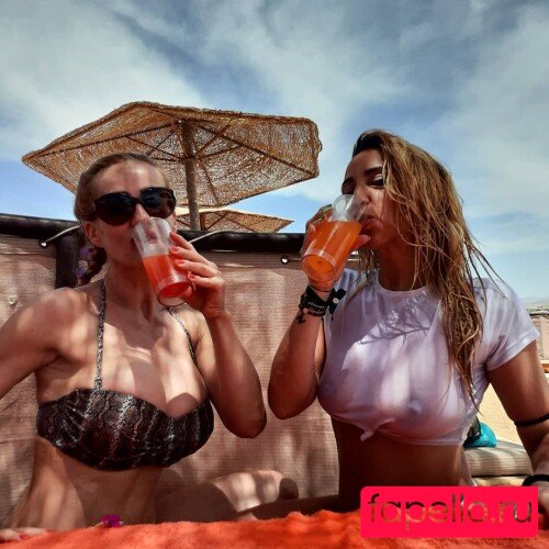 Alexandrina Ale Nude Onlyfans Photo 18