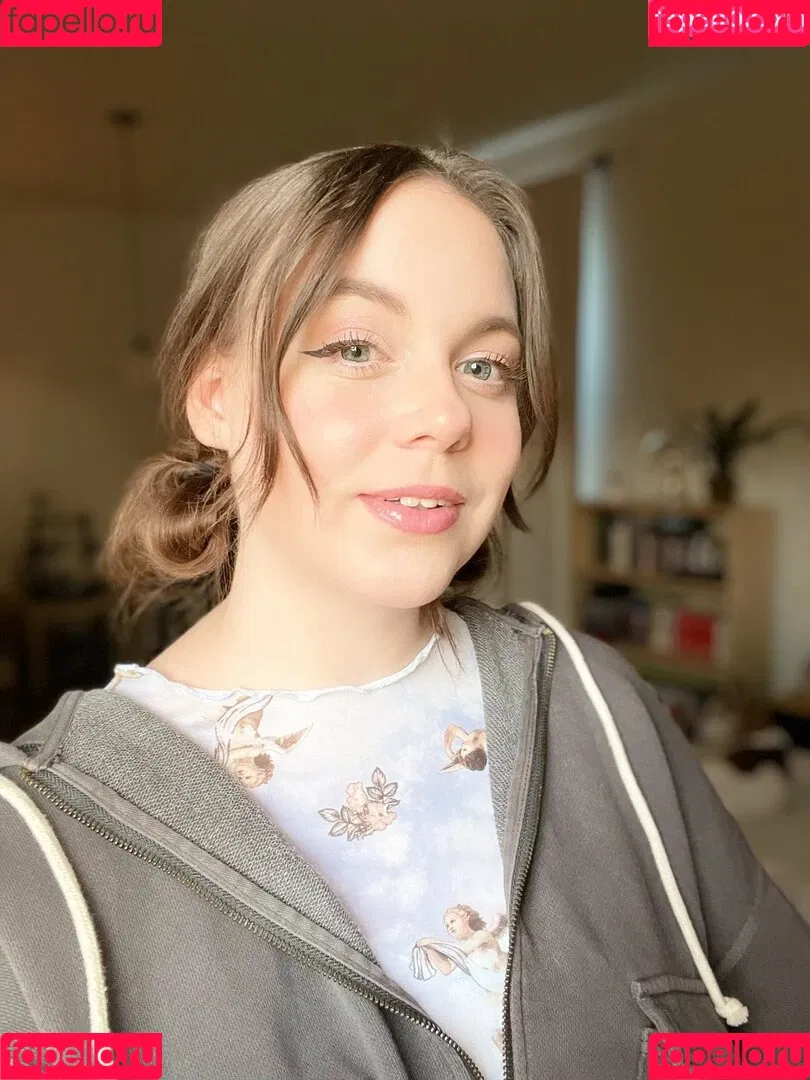 SarahKey Onlyfans Photo Gallery 