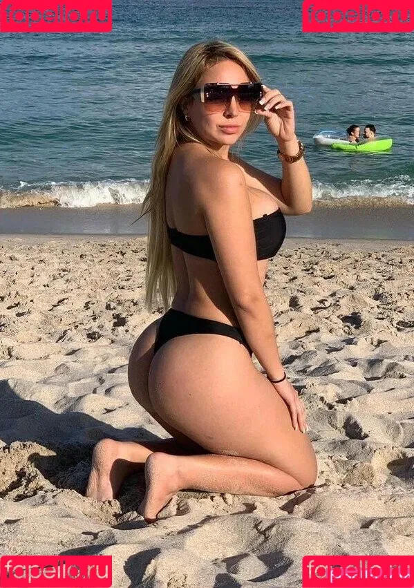 La Mosquera Onlyfans Photo Gallery 