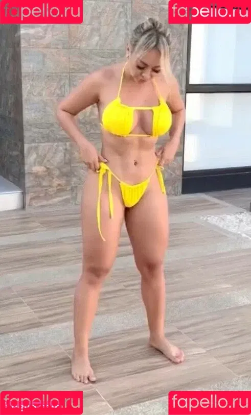 La Mosquera Onlyfans Photo Gallery 
