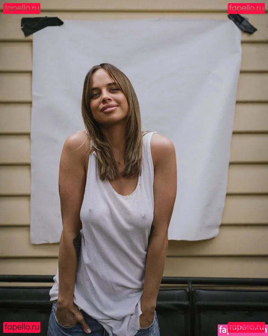 Bonnie Anderson Onlyfans Photo Gallery 