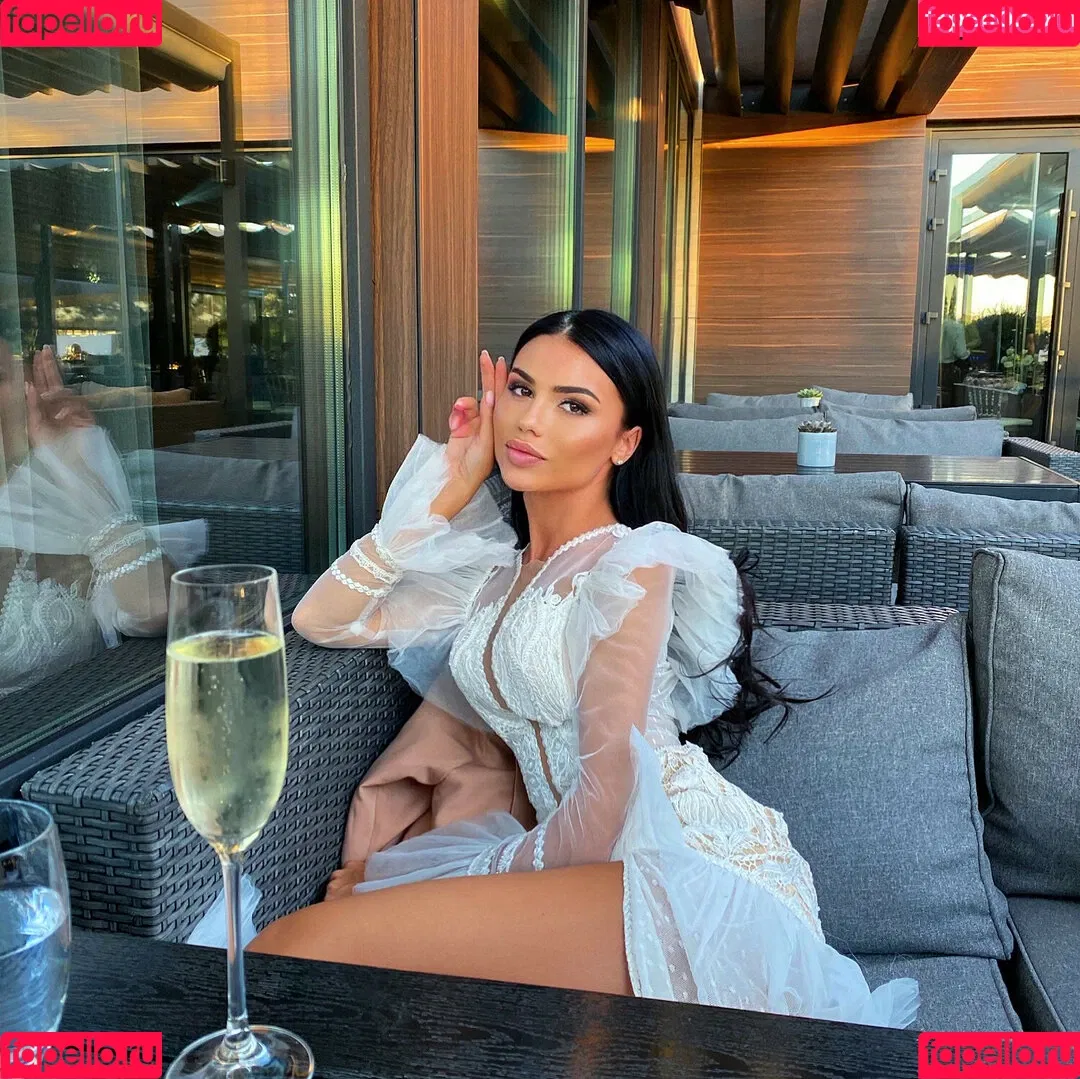 leyla_night Onlyfans Photo Gallery 
