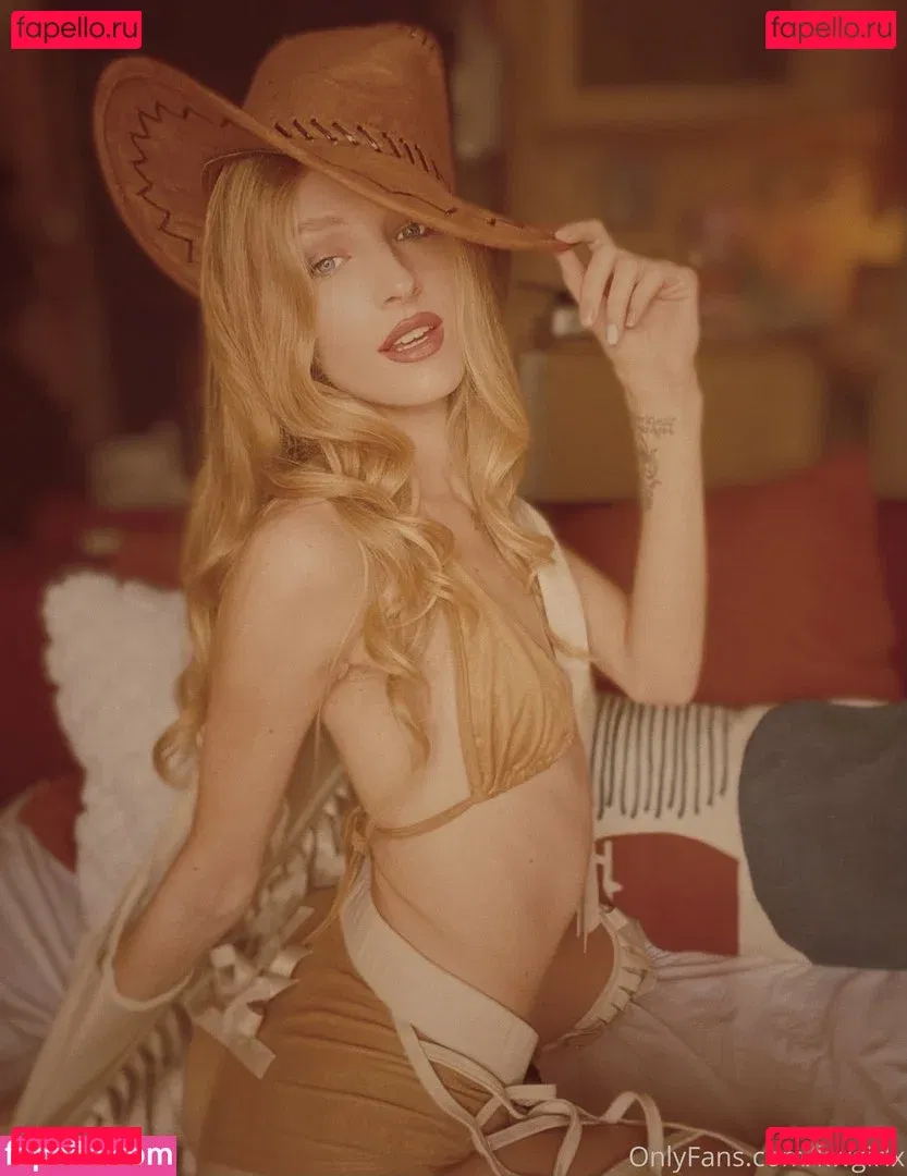 kwgirlx Onlyfans Photo Gallery 