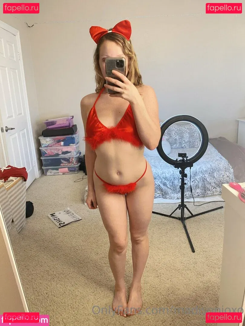 MadisonJoXo Onlyfans Photo Gallery 