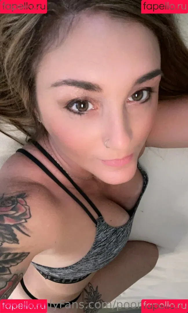 poorlilhoney Onlyfans Photo Gallery 