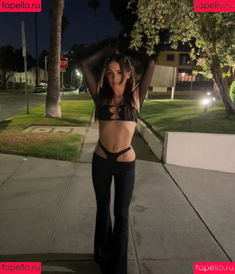 Laura Lindstrom Onlyfans Photo Gallery 