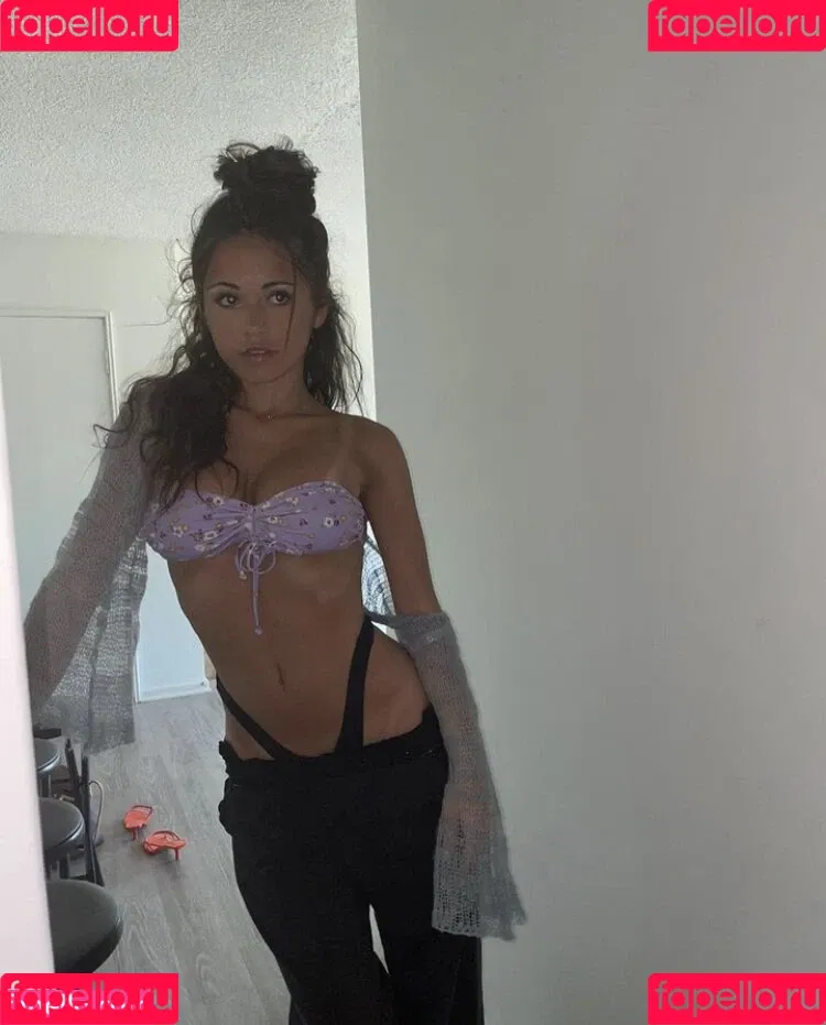 Laura Lindstrom Onlyfans Photo Gallery 